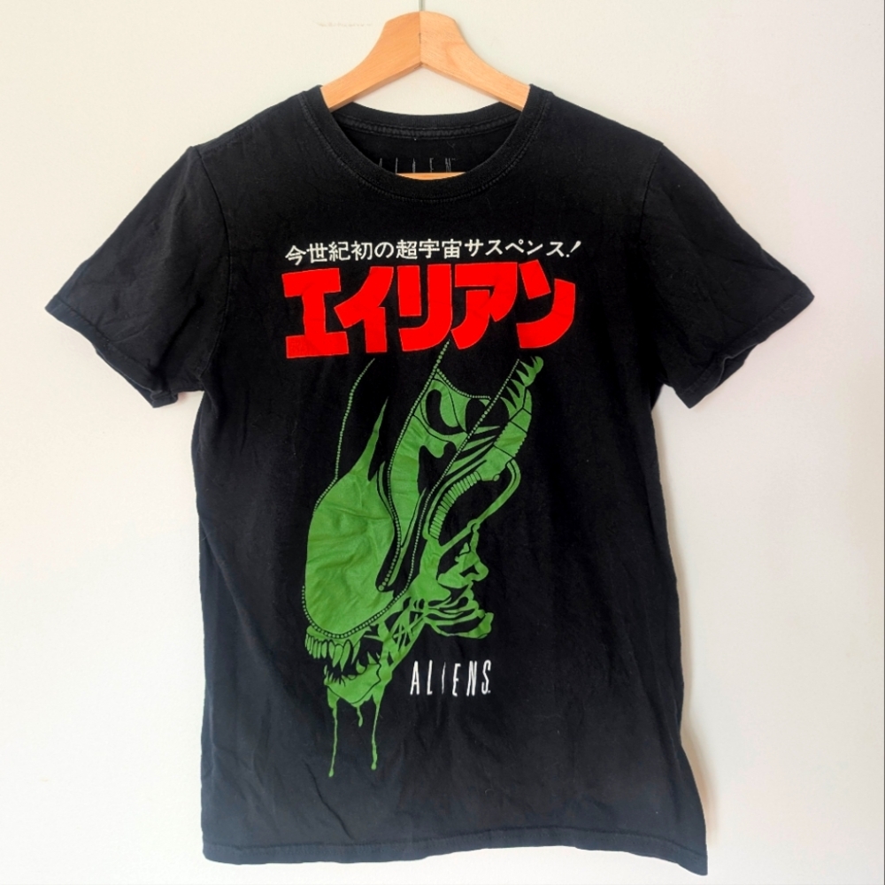 ALIENS Black Graphic T-Shirt